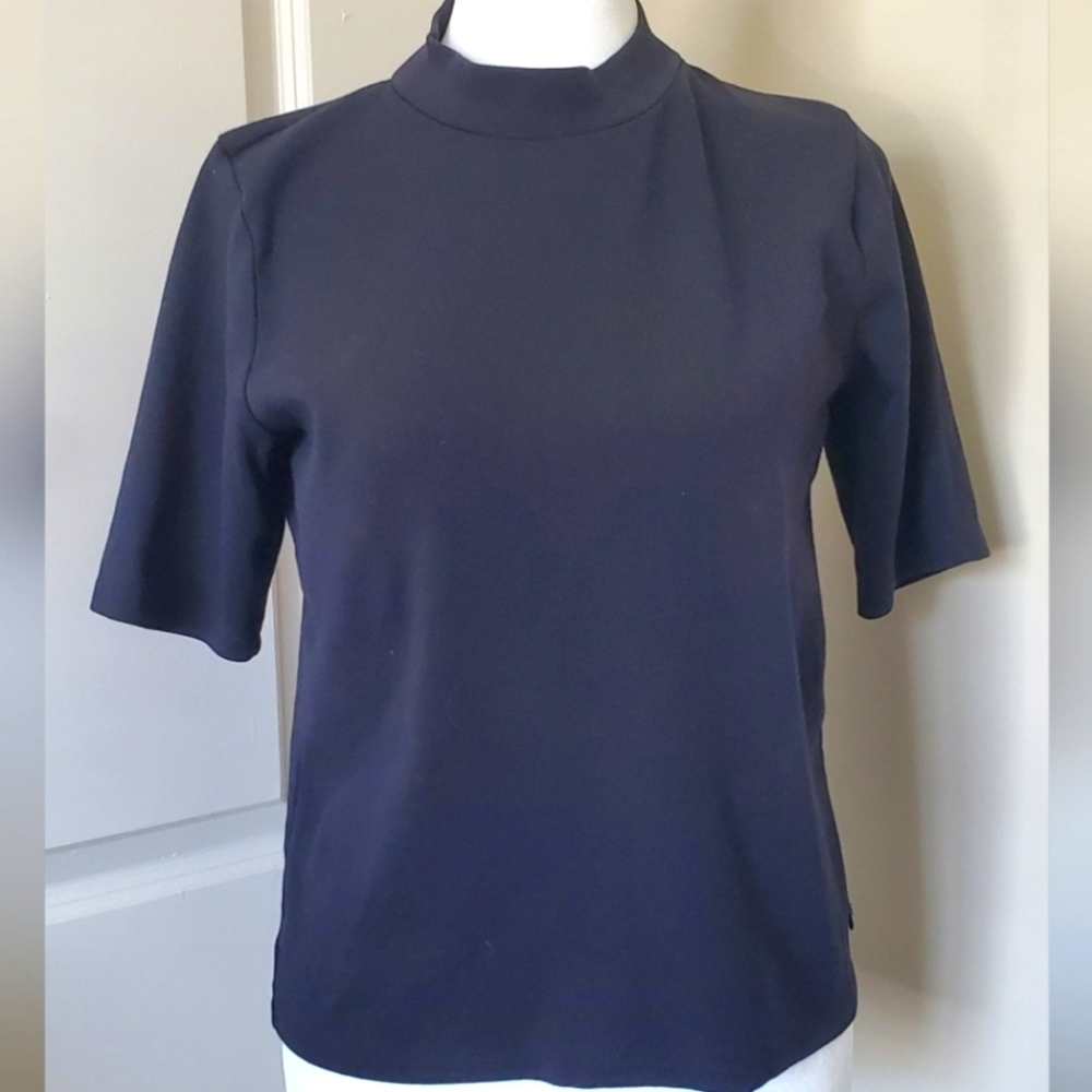 Mockneck Tee